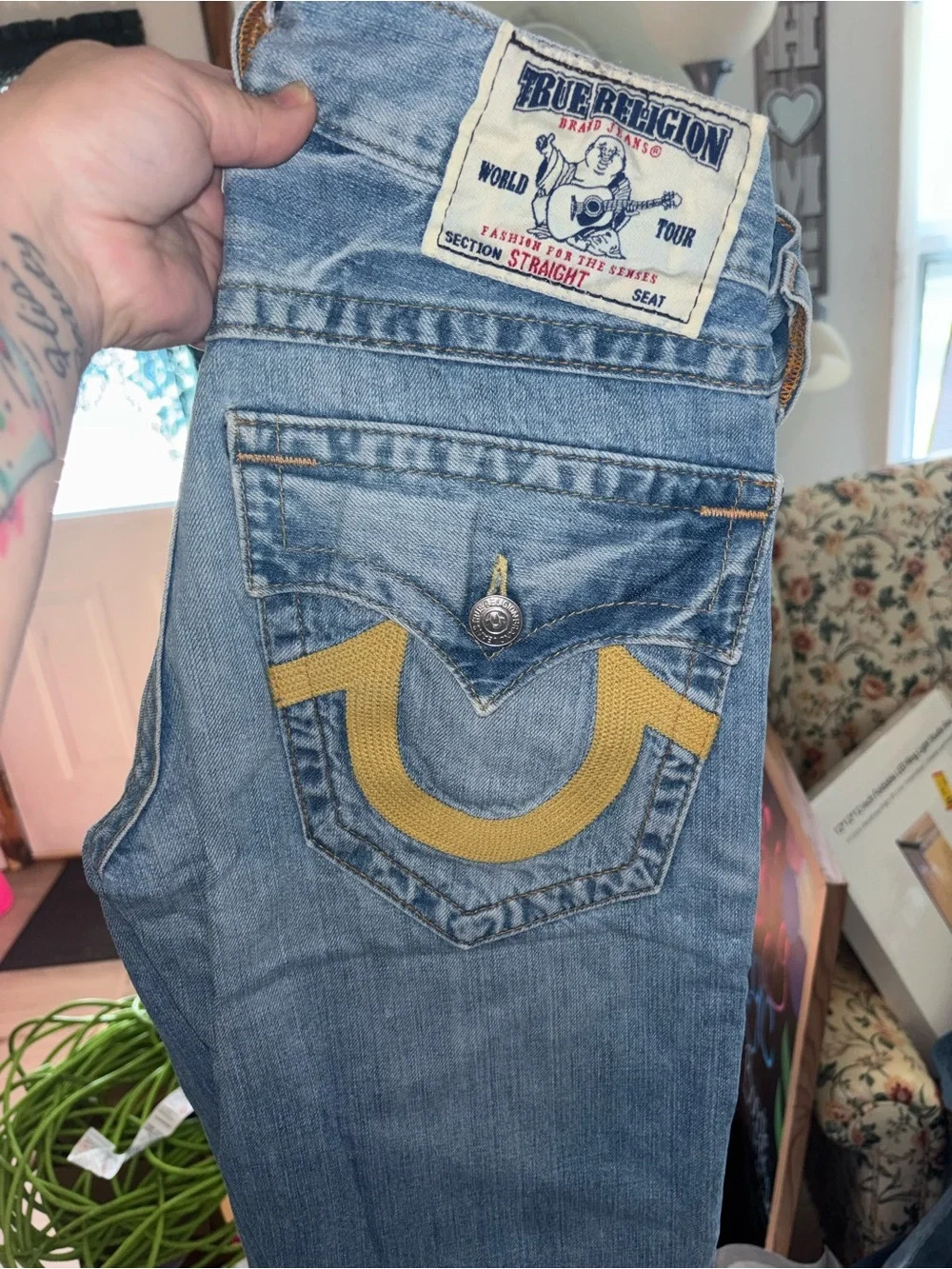 True Religion Men's Light Blue Straight Jeans with Yellow Horseshoe